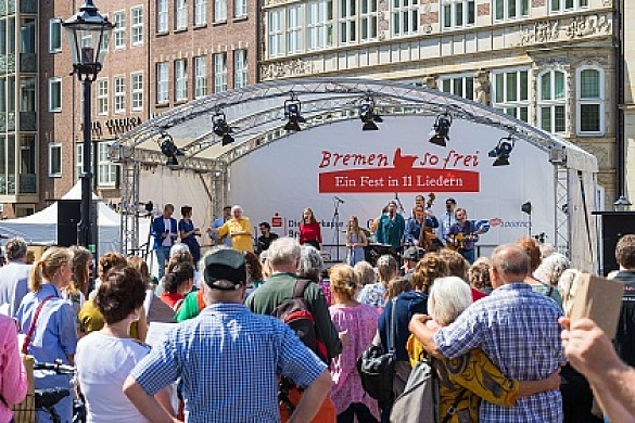 Bühne auf dem Marktplatz